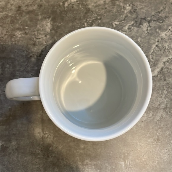 Moulin Rouge Porcelain Mug - Picture 4 of 4